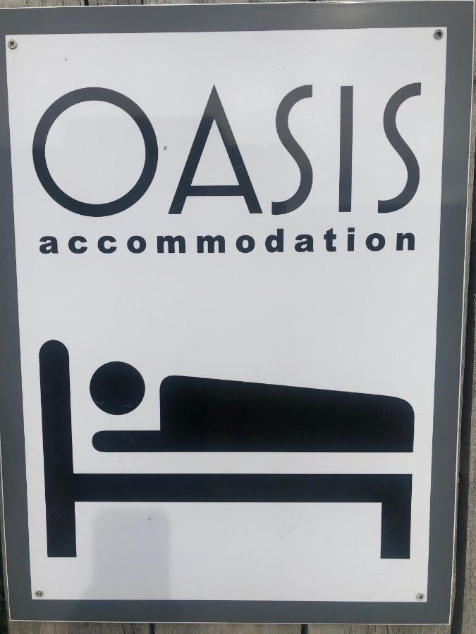 Oasis Accommodation 오포티키 외부 사진