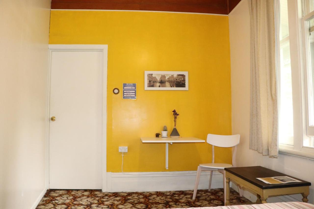 Oasis Accommodation 오포티키 외부 사진
